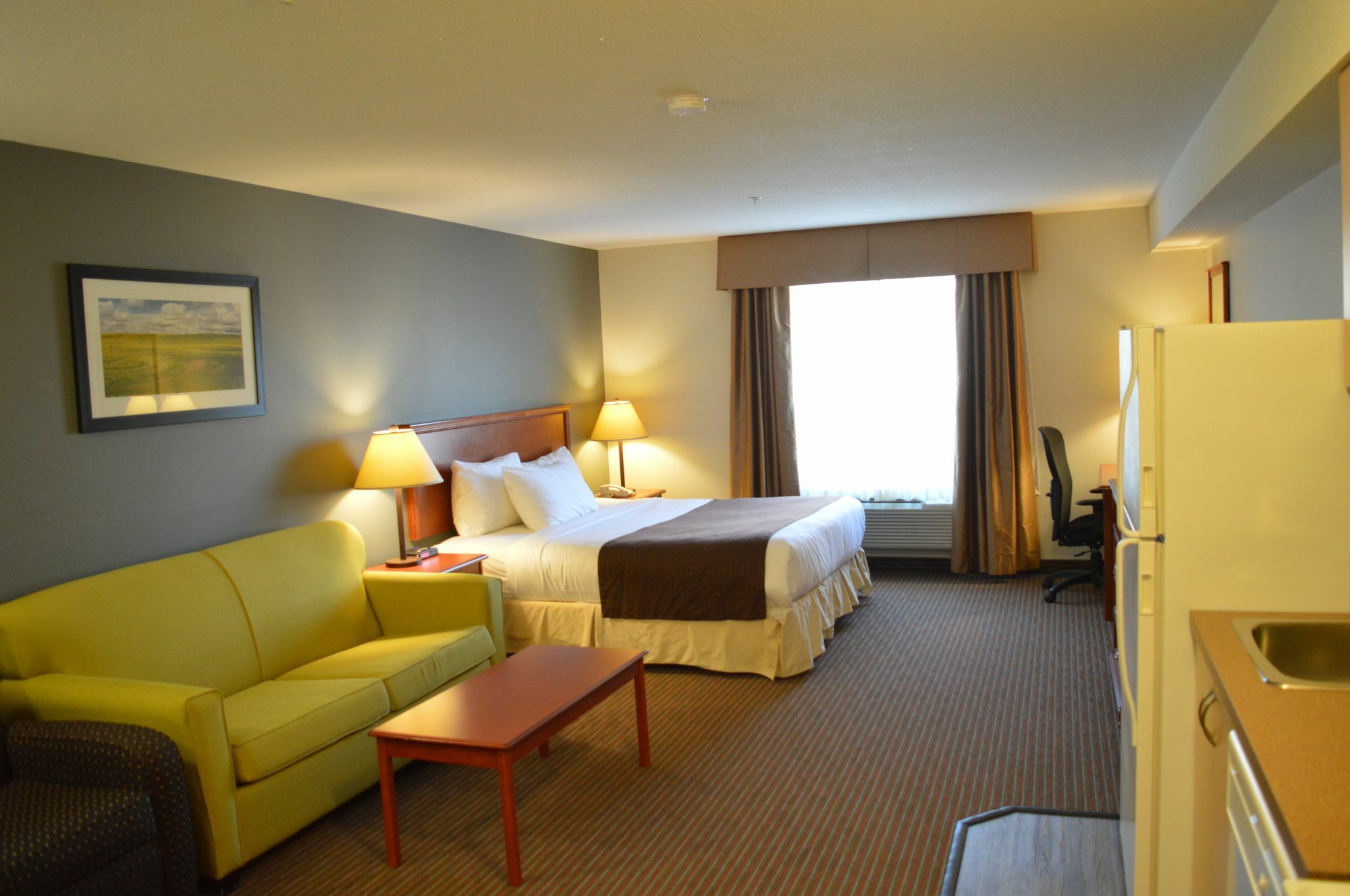 Hotel Super 8 By Wyndham Grande Prairie Extérieur photo